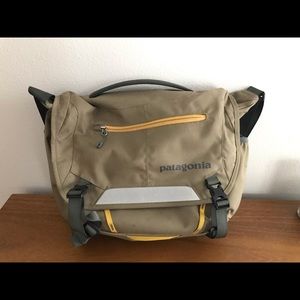 Patagonia Messenger Bag